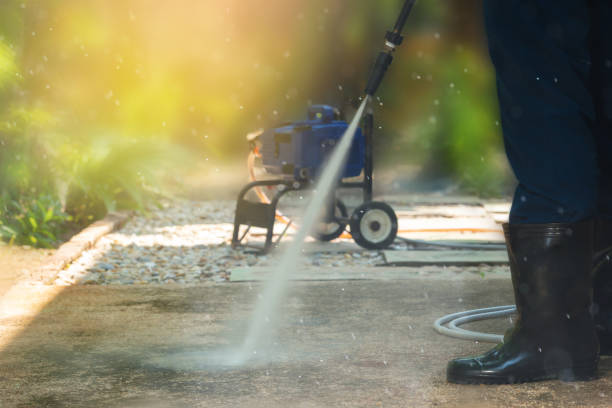 Best Playground Equipment Cleaning  in Pickerington, OH